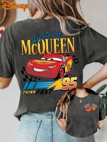 Camiseta gráfica de mujer con licencia de Disney Cars Lightning McQueen 95 "Think Fast", camiseta de cuello redondo casual y holgada de manga corta con estampado retro de Lightning McQueen, coche de carreras a cuadros y dibujos animados, para uso diario, vacaciones en parques temáticos de Disney, atuendos de verano para mujer, ropa de verano, blusas de verano, blusas para mujer, atuendos de festival, blusas de verano para mujer, Día de la Madre, ropa de Día de la Madre, regalos para familiares y amigos, atuendos de primavera para mujer, camisetas con licencia oficial de Disney, moda casual de primavera/verano de Disney para hombres y mujeres, camisetas de manga corta - Gris - Ver 1