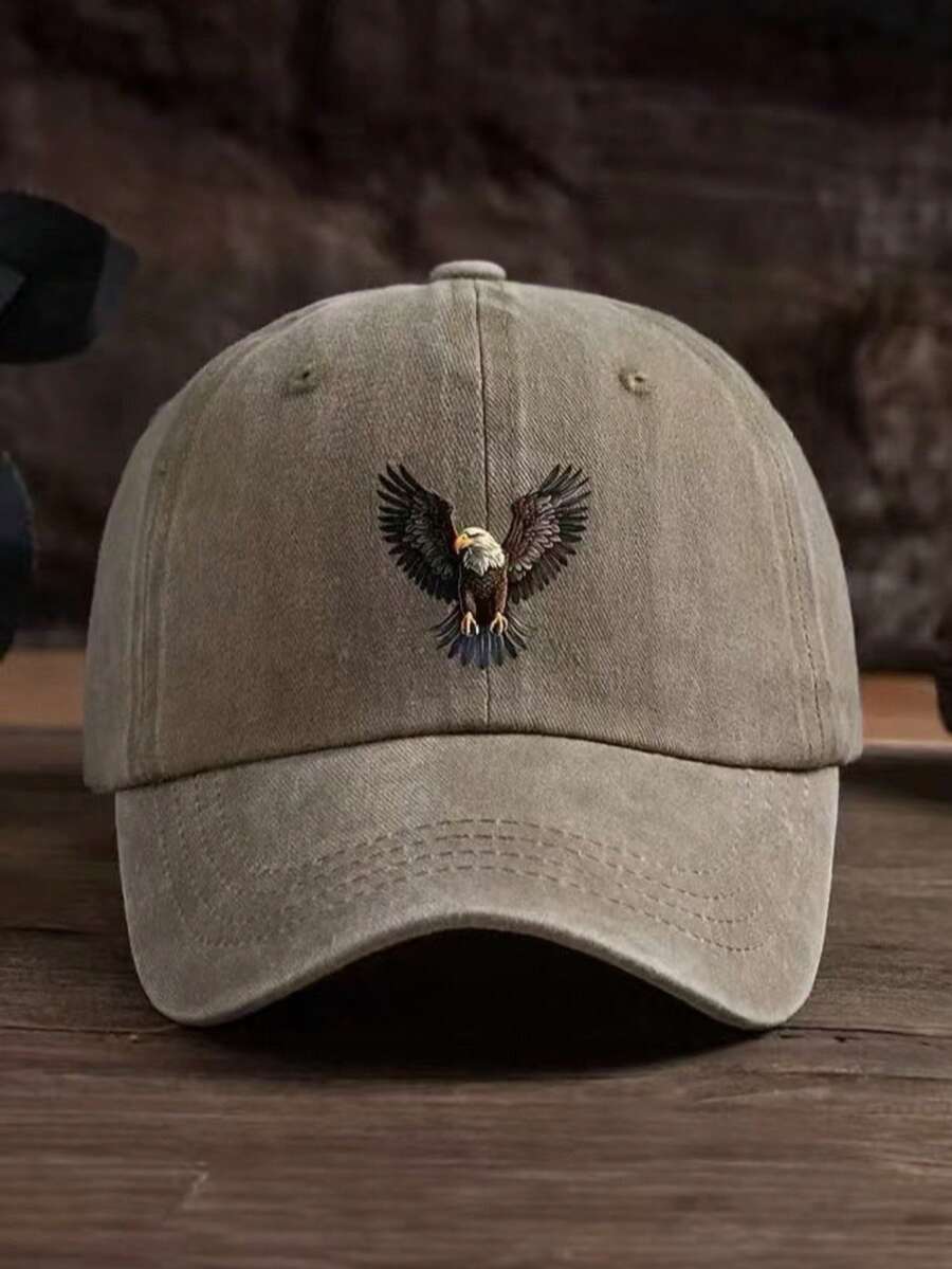 一款印有飞鹰图案的棒球帽,非常适合男士户外穿着,时尚百搭,嘻哈风格,水洗做旧设计。 - 彩色 - 查看 1