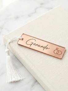 1/10/20pcs Personalized Laser Engraved Acrylic Name Tags, Custom Text Mirror Acrylic Bookmark With Tassel, Graduation Gift For Students, Class Of 2026 Party Favor, Custom Name Book Tag, Senior Night Keepsake, Wedding Place Card, Gift For Friends Classmates Teachers - Multicolor - View 5