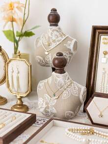 1pc Vintage Baroque Style Resin Jewelry Display Stand - Elegant Rectangular Desktop Necklace Organizer With Luxurious Velvet Lining, Versatile Jewelry And Earring Holder, Sophisticated Home Decor Jewelry Box, Ideal Gift For Fashion Enthusiasts And Jewelry Collectors, Adding Timeless Charm And Sophistication To Your Space, Beautiful Choice For Holiday Gifts And Special Occasions - Multicolor - View 5