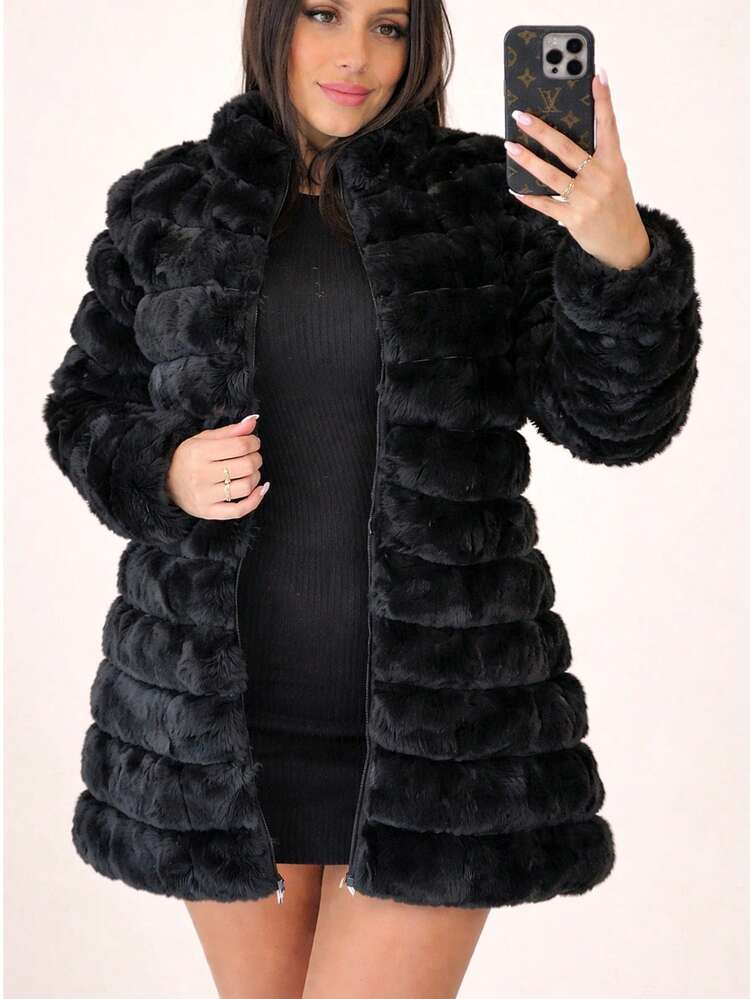Women's Textured Winter Coat With High Neck, Front Zipper, Lined, Elegant - Black - View 2
