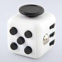 1PC Multi-Color Cube/Dice Toy, Creative Stress Relief Toy For Teenagers And Adults, Decompression Dice A Stress Relief Toy For Teenagers Tool The Office To Kill Time When Bored In Class Finger Cube Adults Vent Small Desktop Relieve And Anxiety Fidget ToysStress Ball Multicolor, Vibrating Toy>Abs, Vibration Toy, Poppers, Stocking Filler (Random Shipment With Or Without Lines) - 白色 - 查看 10
