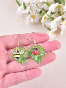 1 Pair Cute Countryside Style Leaf, Insect, Ladybug & Bee Dangle Earrings, Party Jewelry Accessories For Women - Multicolor - View 5