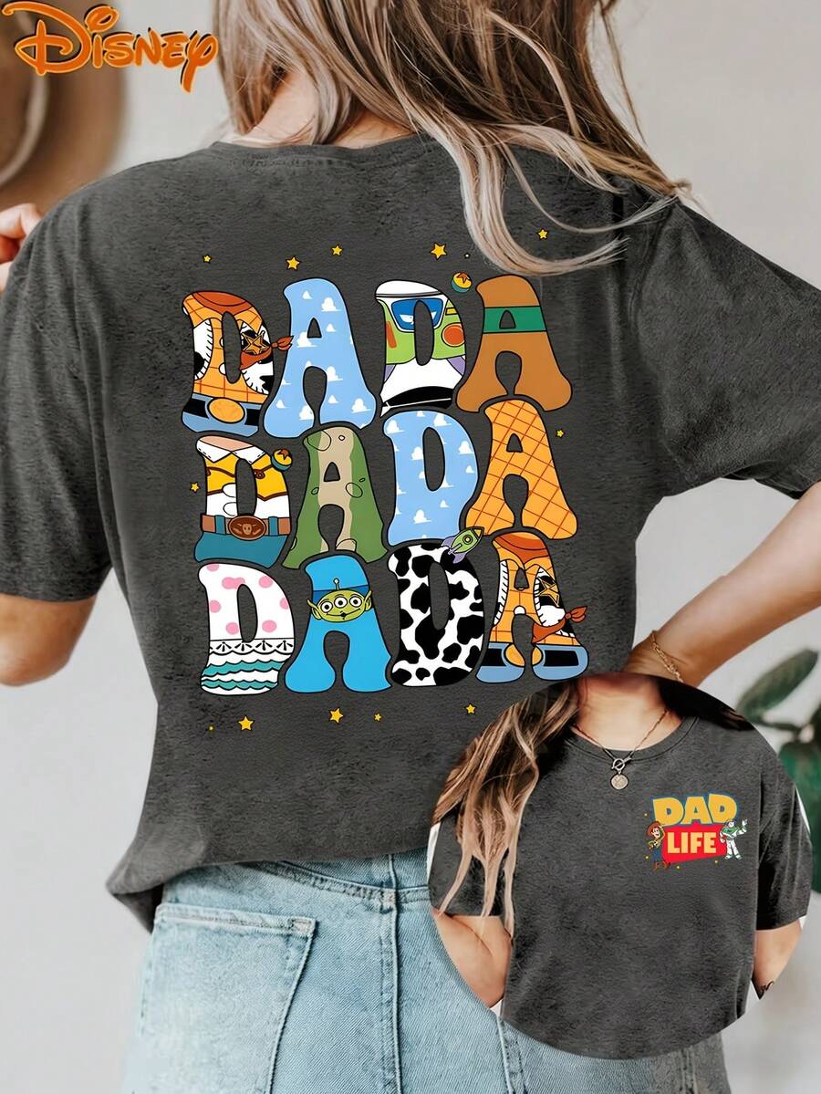 Disney License T Shirts,Disney PIXAR1 Toy Story DADA Character Collage Graphic Men's/Women's Oversized T Shirt Cute Buzz Lightyear Woody Print Drop Shoulder Short Sleeve Tee Father's Day Gift Summer Casual Streetwear Top For Toy Story Fans Dads ,Camiseta, Summer Outfits For Women, Summer Clothes, Summer Tops, Tops For Women, Festival Outfits, Summer Tops For Women, Mother's Day, Mother's Day Clothing, Gifts For Family And Friends, Spring Outfits For Women, Officially Licensed Disney T-Shirts, Disney Men's And Women's Spring/Summer Fashion Casual Short-Sleeve T-Shirts - Xám - Xem 1
