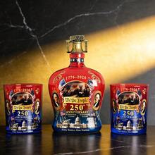 250th Anniversary USA Decanter & Whiskey Glass Set, 1 Bottle + 2 Tumblers, We The People Patriotic Barware, Perfect For 4th Of July Celebration, Gift For Friends & Patriotic Enthusiasts - 查看 3