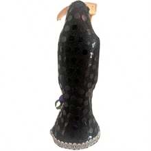 Statues - Black - View 3