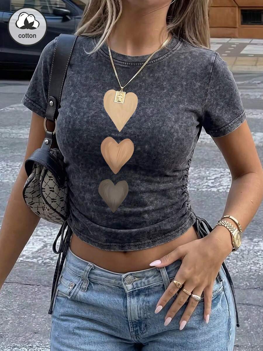 ZZG Es Trus Damen Sommer Vintage Buntes Herz Muster Grafik T-Shirt, Komfortabler Retro Lässig Street Style Koreanische Mode Basic Vielseitige Y2K Ästhetik Chic Anliegende Kordelzug Rundhals Washed Schwarz Sexy T-Shirt - Schwarz - Übersicht 1
