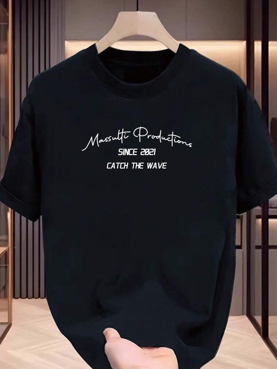 Camiseta con Estampado de Letras de Massuti Productions, Diseñada para Parejas, Perfecta para el Uso Diario, Estilo Juvenil, Hecha de Material Puro, Modelo Básico de Manga Corta - Negro - Ver 1