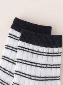 5 Pairs Boys' Thin Breathable Casual Sports Socks With Letter Print, Black & White, Versatile For Spring & Summer - Multicolor - View 4