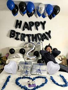 45件套蓝黑生日派对装饰气球套装，包含16英寸字母和心形气球，蓝/黑/银色乳胶气球，适用于派对场景、生日派对、拍照区、家庭派对背景、浪漫求婚装饰。 - 多色 - 查看 3