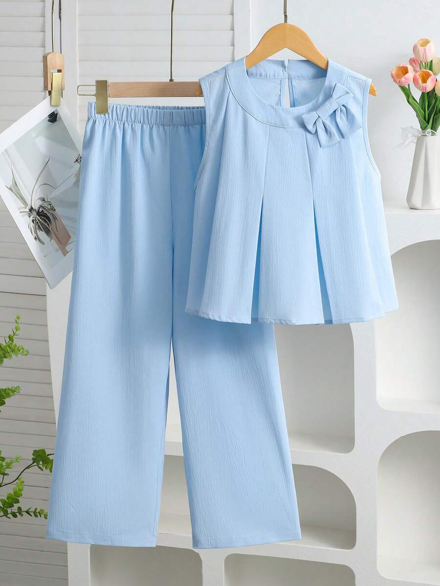 Bộ 2 món thời trang và thanh lịch cho bé gái, áo không tay và quần ống đứng, thích hợp cho mùa hè. - Màu xanh nhạt - Xem 1