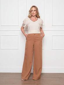DUOUNO MODAS - WOMEN'S BLOUSE SHORT SLEEVE VISCOLINE FABRIC V-NECK WITH EMBROIDERY ON THE SLEEVE - PLAIN WOMEN'S BLOUSES - 淺米色 - 查看 5