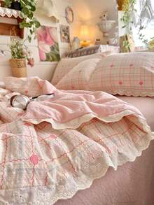 1 chiếc chăn bông mỏng viền ren, họa tiết trái tim kẻ caro, phong cách đồng quê dễ thương, thiết kế ren mềm mại và thoải mái, thích hợp cho ký túc xá, phòng ngủ, căn hộ, mùa xuân và mùa hè. Không bao gồm vỏ gối. - Hồng - Xem 9