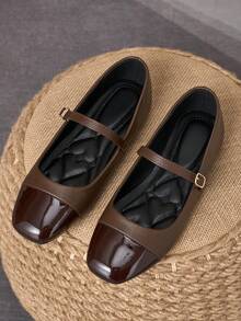 MonaNise Chaussures plates à enfiler pour femmes avec nœud beige, bout carré. Convient pour les activités extérieures et les tenues décontractées en automne. Disponible en noir, blanc, bordeaux, kaki. Polyvalent. - Tabac - Voir 4