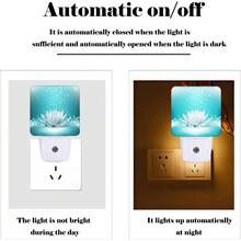 Globos de corazón rosa con luz nocturna, luces de noche enchufables con sensor de anochecer a amanecer para escaleras, pasillo, recámara, ideal para mujeres, niñas y niños, 0.5 W - Flor de loto Zen azul brillante - Ver 4