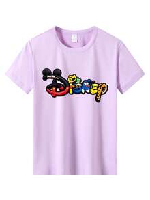 Disney Boys' Short-Sleeved Shirt And Shorts Set, Featuring A Creative Mickey And His Companions' Disney Logo Letter Cartoon Pattern Print. This Is A Two-Piece Summer Children's Outfit. The Fabric Is Soft, Comfortable And Breathable, Suitable For Daily Wear, Traveling, Going To School, Shopping, And Playing. It Is An Essential Disney Children's Clothing Gift. - 紫色+黑色 - 查看 2