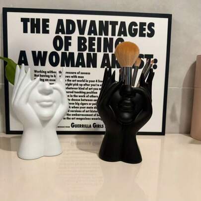 Abstract Face Makeup Brush Holder, Black & White Ceramic Storage Container, Multi-Functional Desktop Organizer For Vanity