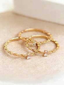 1枚S925纯银镂空方形戒指，简约奢华百搭设计，浪漫时尚可叠戴女士戒指 - 鑽石 - 查看 3