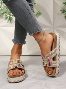 2026 Spring/Summer New Women's Sandals, Double Buckle, Rhinestone Fashion Thick-Sole Slippers, Random Floral Pattern, Essential For Vacation & Beach, Suitable For All-Day Wear - Gold - View 4
