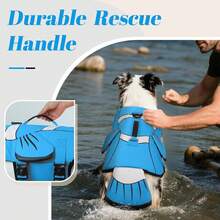 Chaleco salvavidas para perros grande/mediano/pequeño, chaleco de natación ajustable resistente al desgarro con asa de rescate, chaleco salvavidas de alta visibilidad y alta flotabilidad para nadar, navegar, playa, piscina y otras actividades acuáticas, diseño lindo de pez payaso - Azul - Ver 8