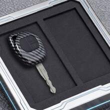 Ốp bảo vệ chìa khóa xe hơi bằng sợi carbon ABS cho Suzuki SX4 Window Vitara Amagatarai Swift Grand Liana, 2 nút bấm, dạng móc khóa. - Thẳng - Xem 5