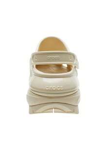 Crocs Classic Mega Crush Unisex - Beige - View 4