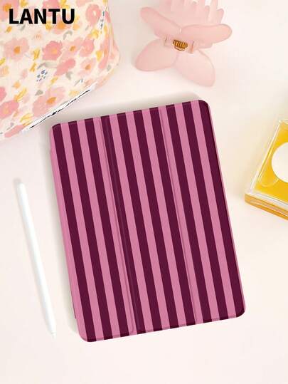 Ốp bảo vệ phẳng thiết kế sọc hồng trắng tối giản, vỏ bảo vệ gập ba có chân đế, tương thích với iPad 10.2" / Pro 11" 2020/2021, (A16) 11" thế hệ thứ 11 2025, thế hệ thứ 9/10, Air thế hệ thứ 4 10.9", Galaxy Tab S6 Lite 10.4", chống rơi, có khe cắm bút, hỗ trợ chế độ ngủ/thức, quà tặng cho trẻ em / quà tặng cho gia đình