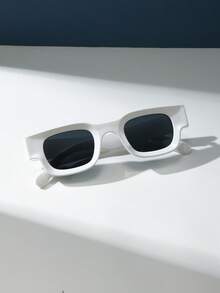 Lunettes de mode rétro rectangulaires à petits verres noirs pour femmes et hommes. Monture en plastique classique, idéales pour les sorties, les voyages, la plage, les vacances et le port quotidien en été - Blanc - Voir 2