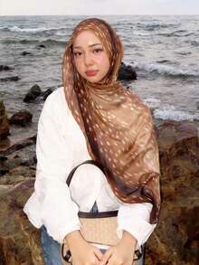 1pc Watercolor Deer Print Hijab, Fashionable & Elegant Versatile Scarf For Women, Lightweight Single-Sided Print Material, Suitable For Daily Wear Or Prayer (Abaya),Beach,Holiday,Accsesories,Travel Essential - Fawn Brown - View 4