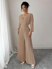 Women's Jumpsuit With Wide-Leg Pants, V-Neck, Overlay, Elegant, Fitted Waist, And Pleats. - 卡其色 - 查看 7