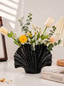 1pc Ginkgo Leaf Shaped Vase, Spotted Decorative Vase Suitable For Placing On Desktops, Living Rooms And Other Spaces - Ginkgo Leaf Vase - View 6
