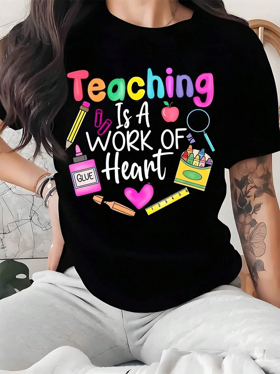 Teaching Is A Work Of Heart With Colorful School Supplies Print Women Casual T Shirt Soft Comfortable Gift For Teachers Back To School Teacher Appreciation Day - 黑色 - 查看 1