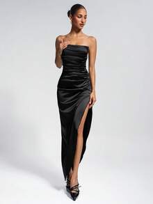 Robe maxi élégante en satin noir sans bretelles avec design volant et fente, convient pour les invités de mariage, les soirées de gala, les sorties en amoureux et les cérémonies de remise de diplômes - Noir - Voir 7