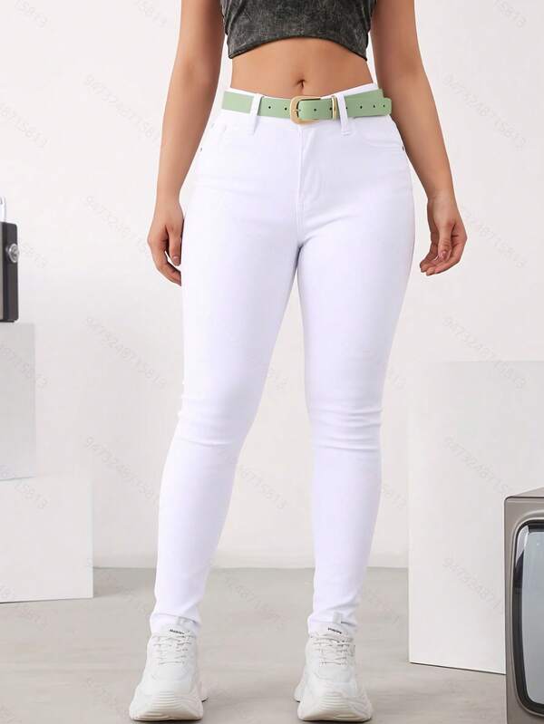 Jeans ajustados básicos de mezclilla basico, elásticos, con efecto levantador de glúteos