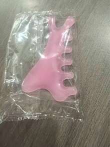1个粉色四合一头皮按摩刷，适用于头皮按摩和排毒。也可用于面部、眼部和鼻部。 - 查看 14