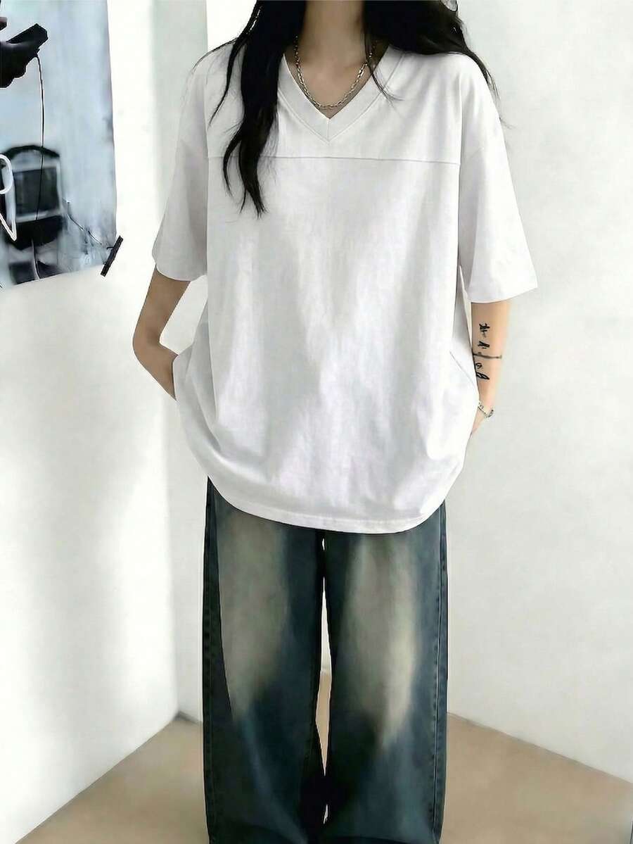 女士宽松V领短袖纯色T恤,春夏休闲白色 - 白色 - 查看 1