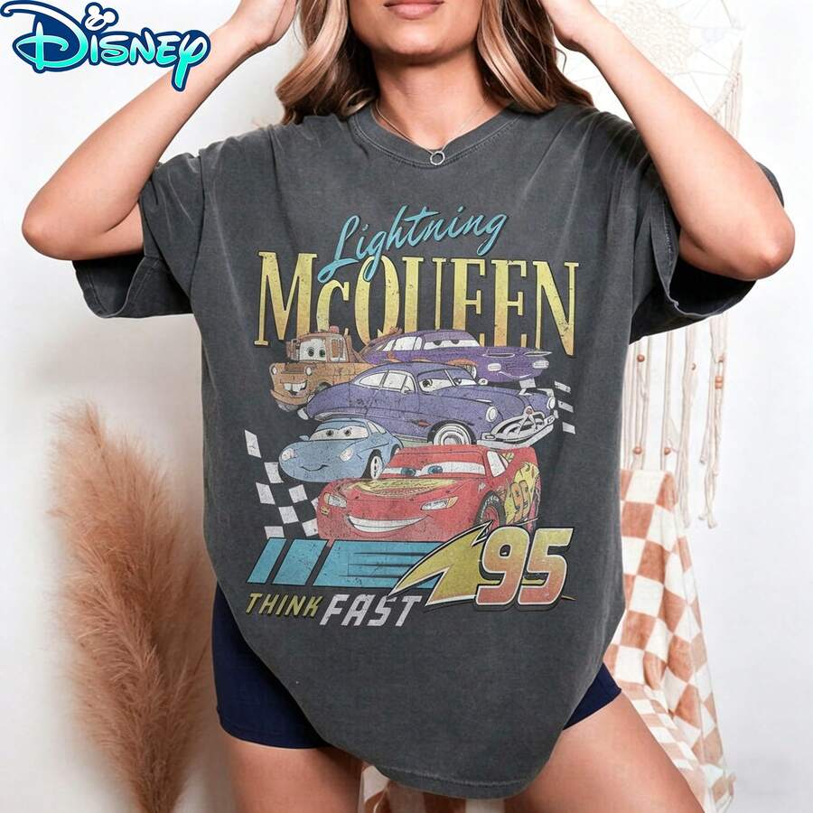 Disney Licensed Minnie Cartoon Print In Various Eye-Catching Colors Featuring Different Expressions On A Loose-Fitting Black Short-Sleeve T-Shirt For Women'S Casual Wear - màu đen - Xem 1