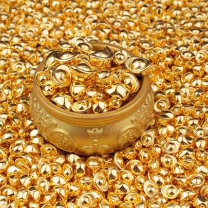 100pcs,1cm Mini Gold Ingots, Melon Seeds, Peanuts & Corns, Plastic Imitation Gold Props, Suitable For Treasure Hunt Party Decorations, Potted Plant Fortune Ornaments, DIY Crafts And Photo Frame Background Arrangement.