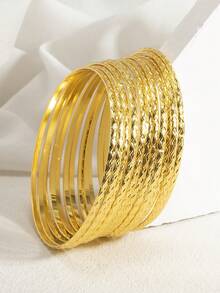 12 chiếc vòng tay kim loại mỏng hình thoi sang trọng, tinh tế, có thể xếp chồng lên nhau. - Nhiều màu - Xem 2