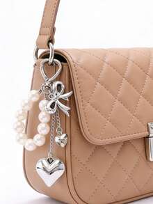 Pendentif nœud perlé mignon unisexe Y2K, breloque de sac en forme de cœur à la mode, design de fermoir à crochet rotatif en forme de cœur argenté, pince à ressort, étoile de mer, nœud et éléments de cœur, porte-clés breloque de téléphone, porte-clés breloque de téléphone étoile de mer, accessoire élégant pour femmes, accessoire de sac, cadeau de fête et de vacances, cadeau pour étudiants et enseignants, cadeau original pour la famille et les amis - Argent - Voir 2