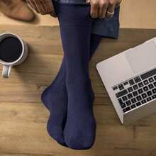 IOMI - 6 Pack Mens Diabetic Bamboo Socks | Extra Wide Seamless Loose Non Elastic Socks - White - View 4