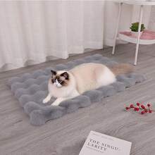 1pc Plush Pet Mat, Thickened Warm Anti-Slip Round Cat/Dog Cushion Pad - White - View 13