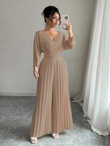 Women's Jumpsuit With Wide-Leg Pants, V-Neck, Overlay, Elegant, Fitted Waist, And Pleats. - 卡其色 - 查看 5