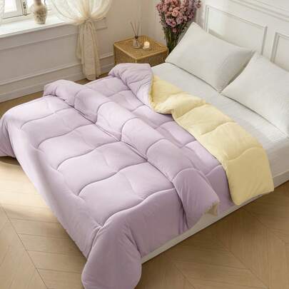 1条蜜月毯，格纹拼接，涤纶抓绒面料，双面双色设计，柔软透气，适合春夏使用，尤其适合容易出汗的人群保持凉爽，居家及宿舍皆宜，通过OEKO-TEX认证