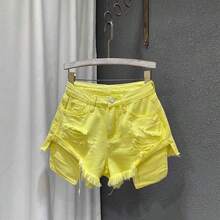 Distressed & Whiskered Denim Shorts With A Flattering High-Rise Waistband, Wide A-Line Leg Opening And Frayed Raw Hem In Black And Classic Blue, Designed To Elongate Legs And Create A Streamlined Silhouette For A Sexy, Minimalist Everyday Aesthetic - 粉色 - 查看 6