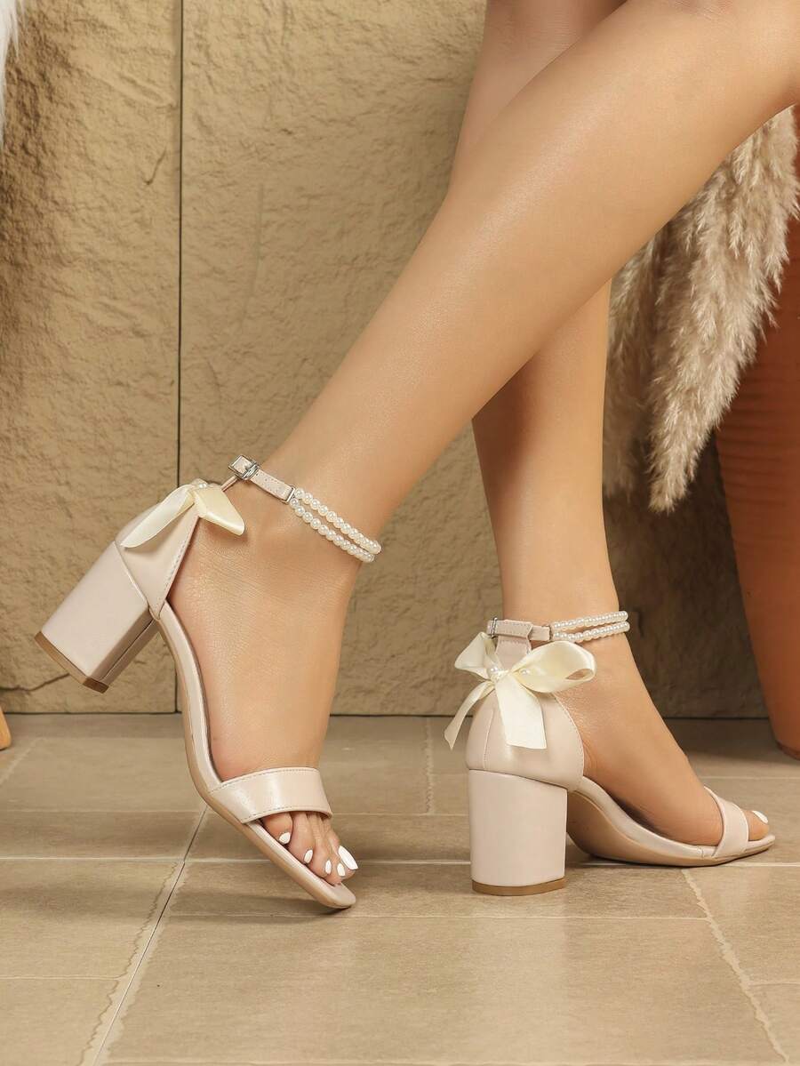 Damen Perle Schleife Dekor Sandaletten mit Absatz, süßer Stil, apricotfarbene Sandalen mit rundem Zehenbereich, Schleife und Absatz für den Sommer - Aprikosenfarben - Übersicht 1