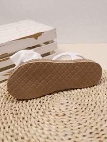 1 Pair Girls' Big Bow Woven-Look Non-Slip Elastic Strap Open Toe Flat Sandals, Suitable For Summer Daily Wear, Beach, And Vacation (Matching Parent-Child) - White - View 10