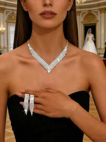 Bộ trang sức cưới sang trọng, thanh lịch gồm dây chuyền, bông tai và nhẫn, thích hợp cho tiệc cưới mùa hè. - Bạc - Xem 1