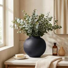 Small Blak Ceramic Vase - 6.1 Inch Small Black Round Vase, Rustic Farmhouse Vase Home Decor, Dining Table, Shelf, Bedroom, Living Room, Kitchen, Office, Bathroom, Mantle, Centerpiece Dcor - 霧面黑 + 6.1 英寸 - 查看 4