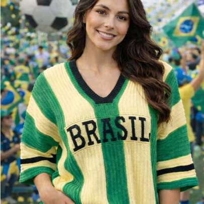 Camisa Feminina Brasil Tricot Rendado Decote V Manga Curta Listrada Casual Chic Inverno 2025 Blusa Listras Camisa Rendada Feminina Look Copa Brasil Malha Confortável Estilo Moderno